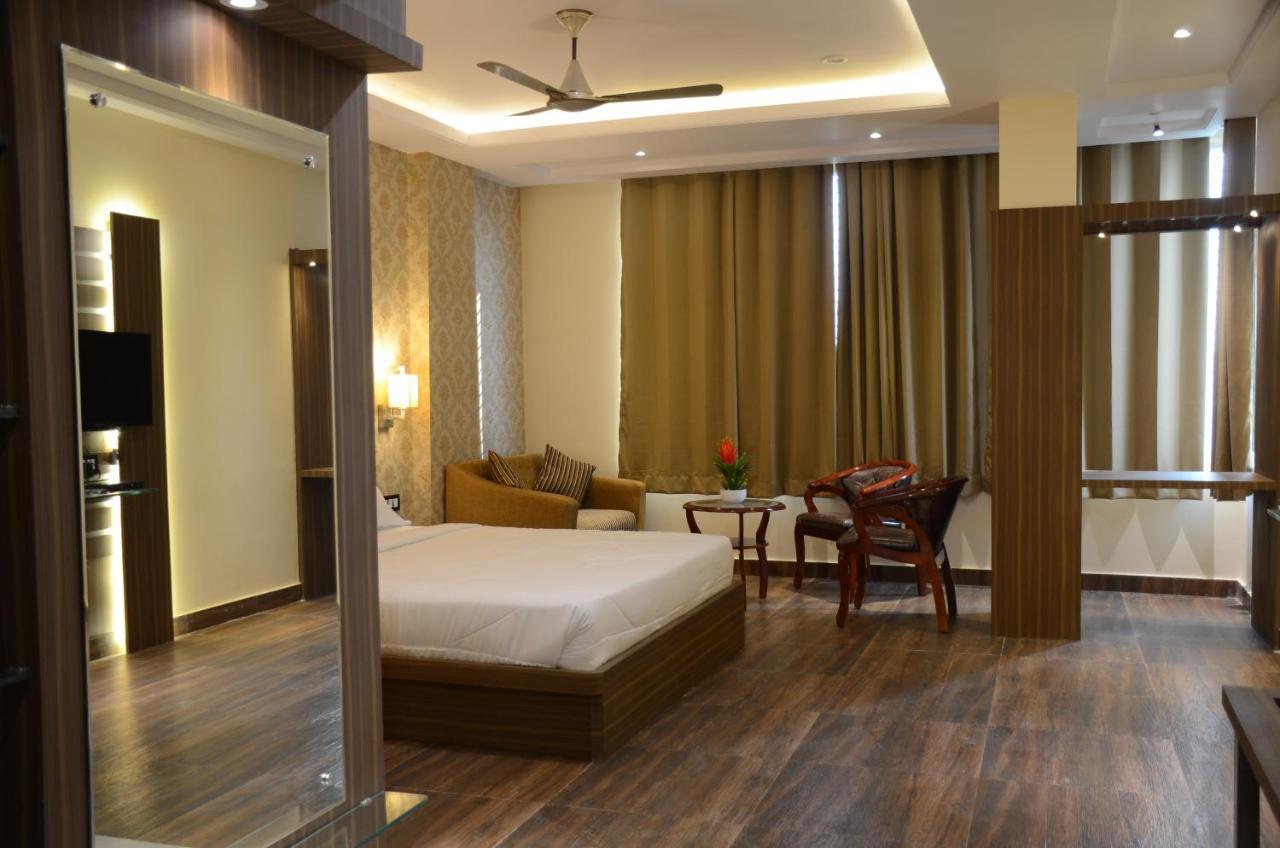 Puja Residency Hotel Váránaszi Kültér fotó