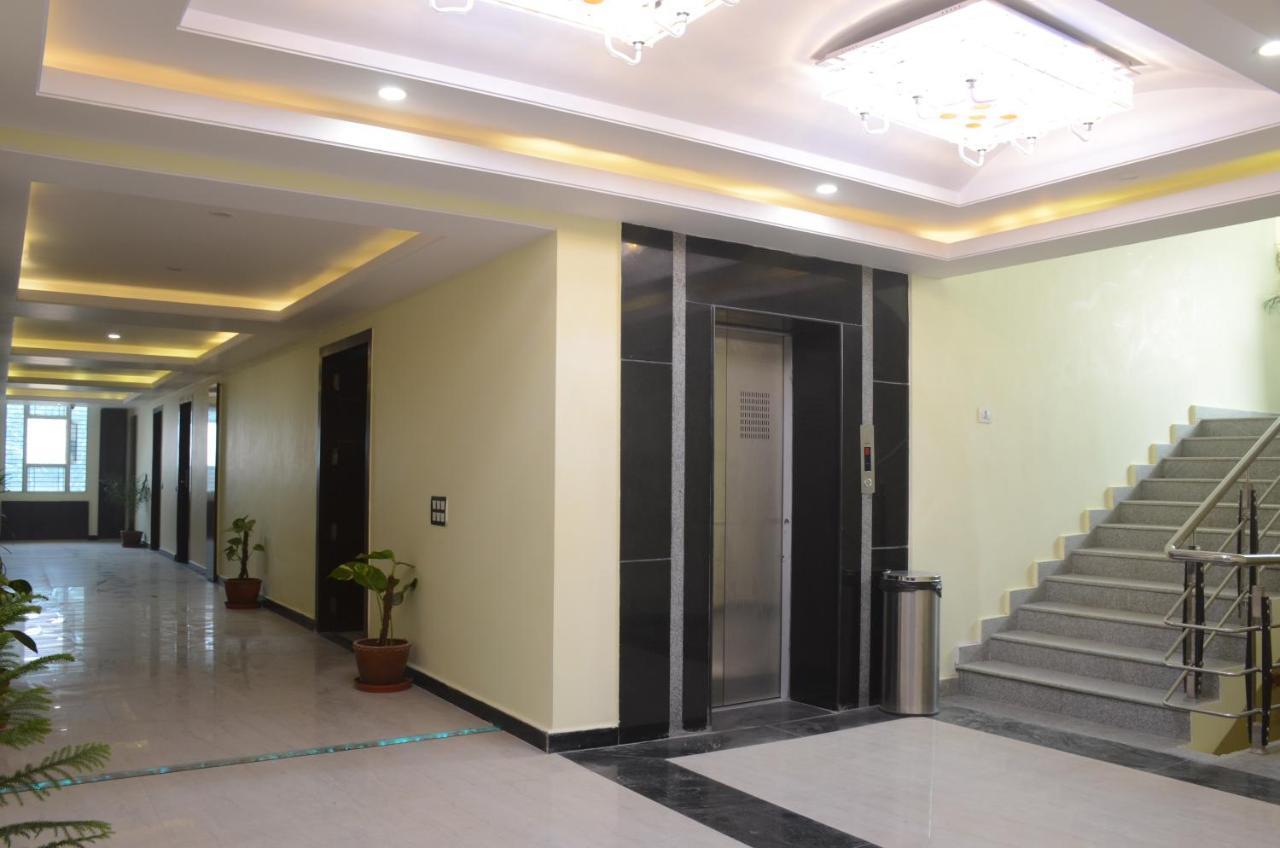 Puja Residency Hotel Váránaszi Kültér fotó