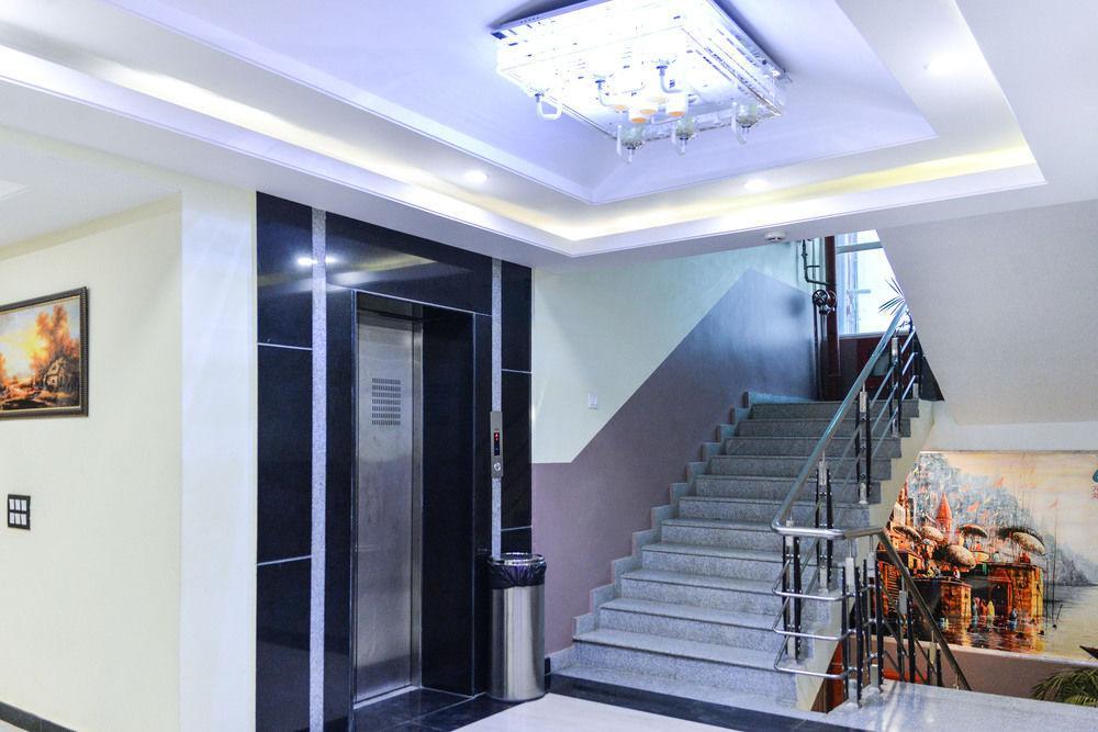 Puja Residency Hotel Váránaszi Kültér fotó