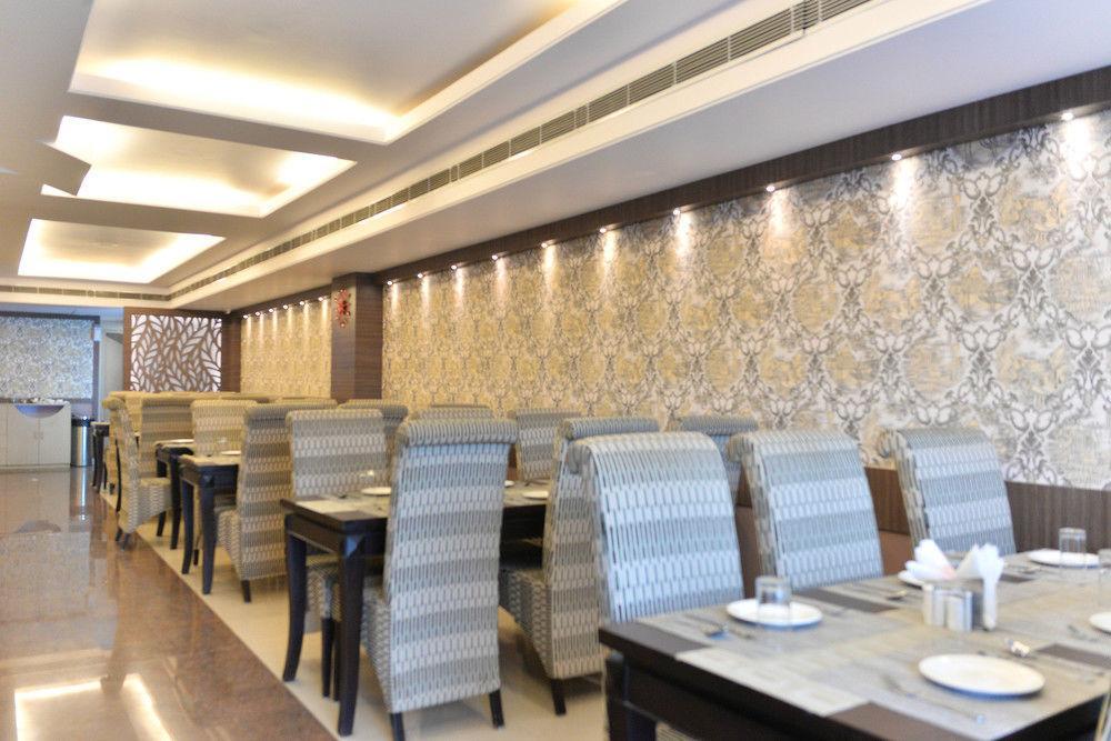 Puja Residency Hotel Váránaszi Kültér fotó