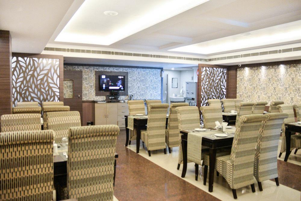 Puja Residency Hotel Váránaszi Kültér fotó