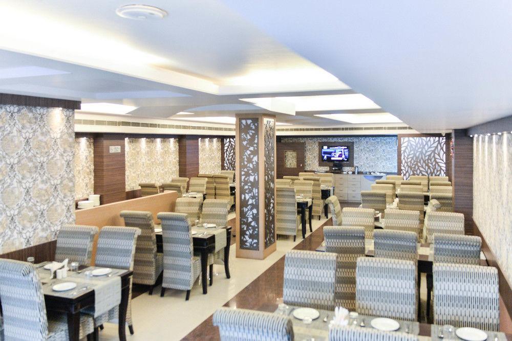 Puja Residency Hotel Váránaszi Kültér fotó