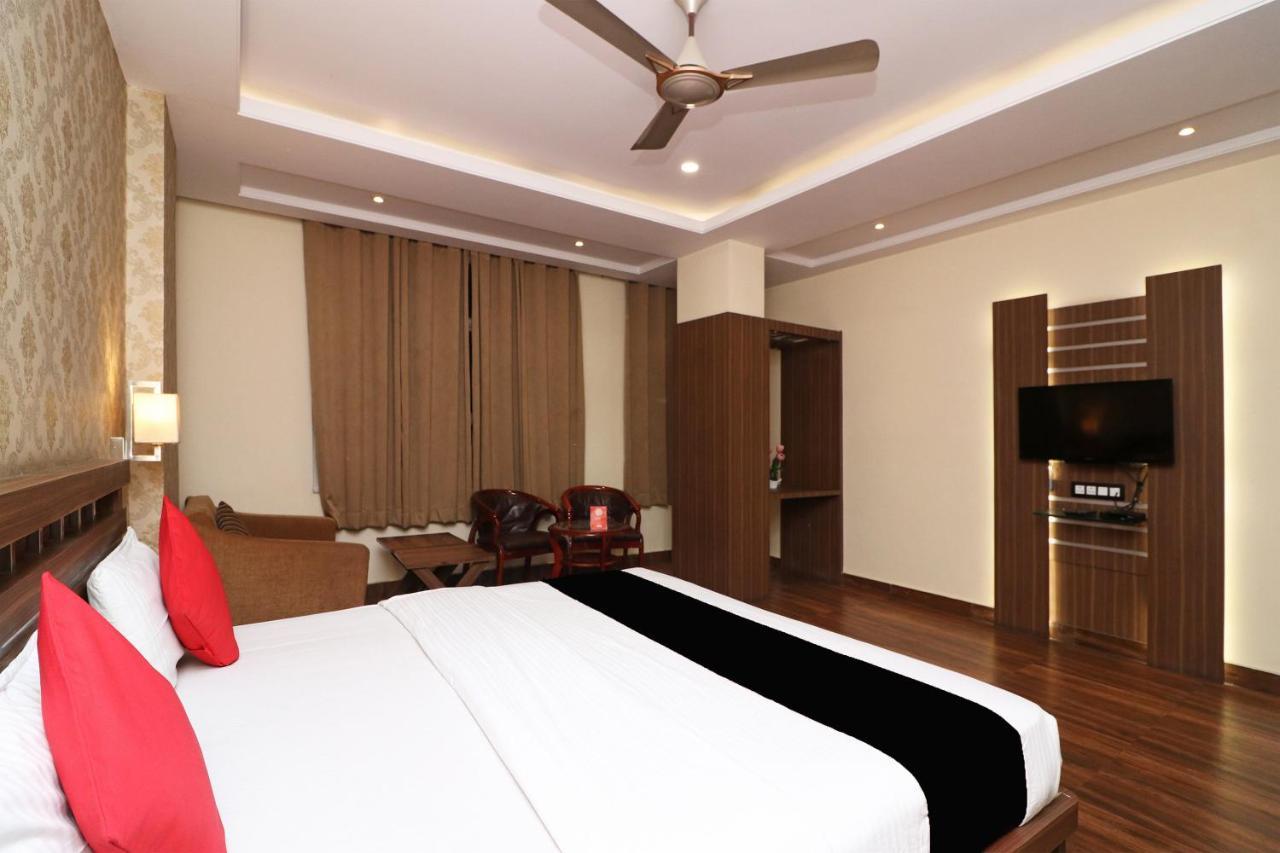 Puja Residency Hotel Váránaszi Kültér fotó
